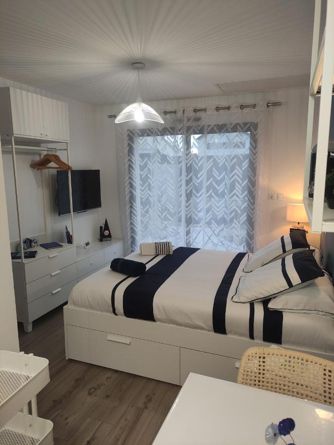 Studio Les Jardins De La Breche Hermanville-sur-Mer Exteriér fotografie